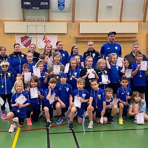 Hress hópur í íþróttamiðstöðinni á Blönduósi. MYND AF FB-SÍÐU USAH