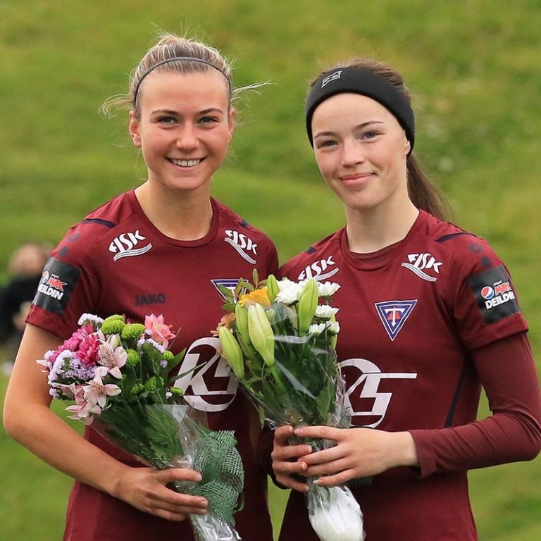 Kristrún María og Laufey Harpa komnar í 100 leikja klúbbinn. MYND: JÓI SIGMARS