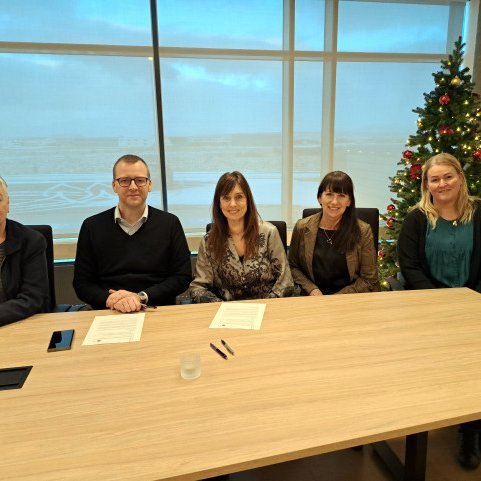 Anna Guðrún Edvardsdóttir, Arnar Már Elíasson, Hólmfríður Sveinsdóttir, Sigríður Elín Þórðardóttir og Hanna Dóra Björnsdóttir. Mynd: Byggðastofnun.