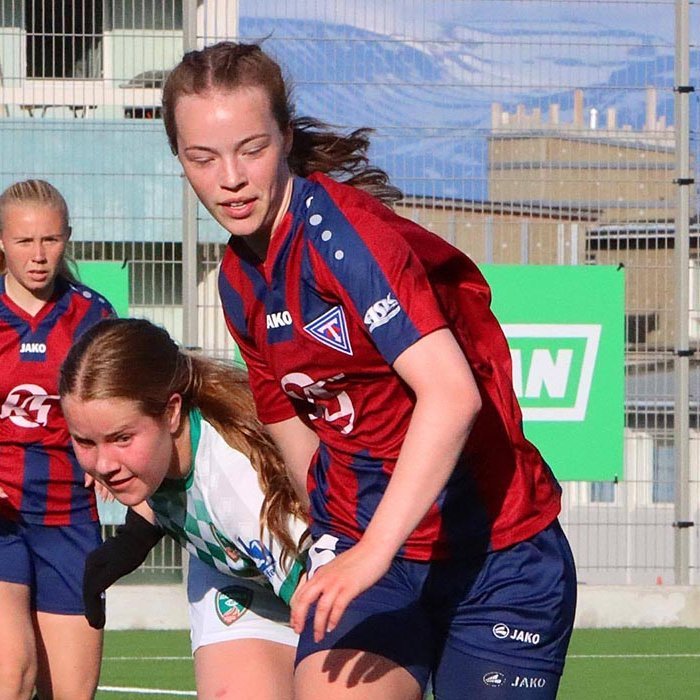 Laufey Harpa gerði mark Tindastóls í leiknum af harðfylgi. Hér er hún í leik gegn Augnabliki nú í vikunni. MYND: ÓAB