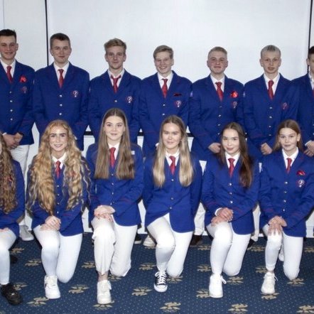 Efri röð f.v. Kristinn Skúlason form. landsliðsnefndar, Sigurður Baldur, Benedikt, Arnar Máni, Egill Már, Kristófer Darri, Hákon Dan, Matthías, Guðmar Hólm, Jón Ársæll, Hekla K. Kristinsdóttir U21-landsliðsþjálfari.
Fremri röð f.v. Védís Huld, Glódís Rún, Hulda María, Katla Sif, Signý Sól, Þórgunnur, Gyða Sveinbjörg. Mynd: LHhestar.is.