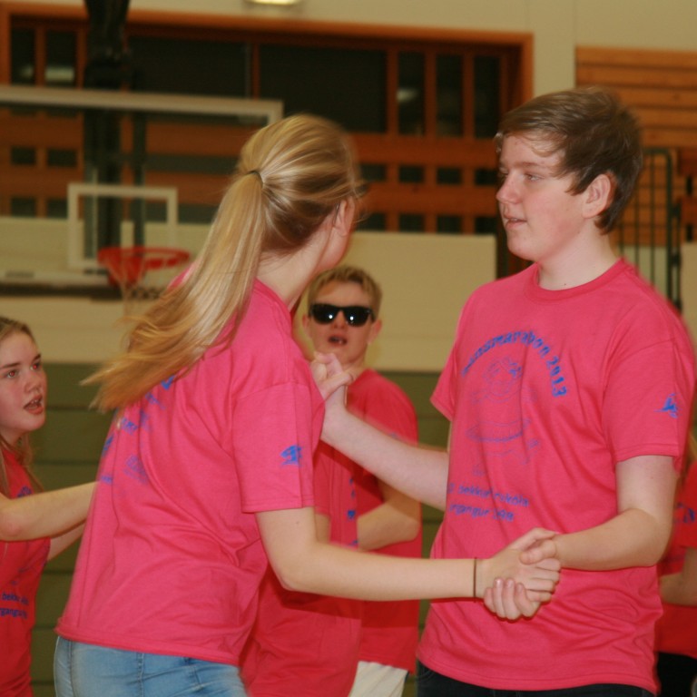 Dansmaraþon 10. bekkjar í fullum gangi