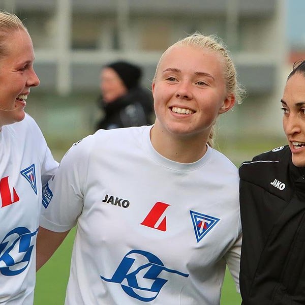 Bryndís Rut, María Dögg og Jackie fagna sigri í fyrra. MYND: ÓAB