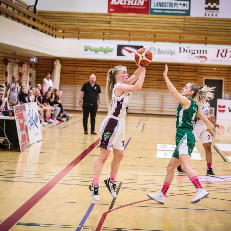 Marín í leiknum gegn Njarðvík. Mynd: Hjalti Árna.