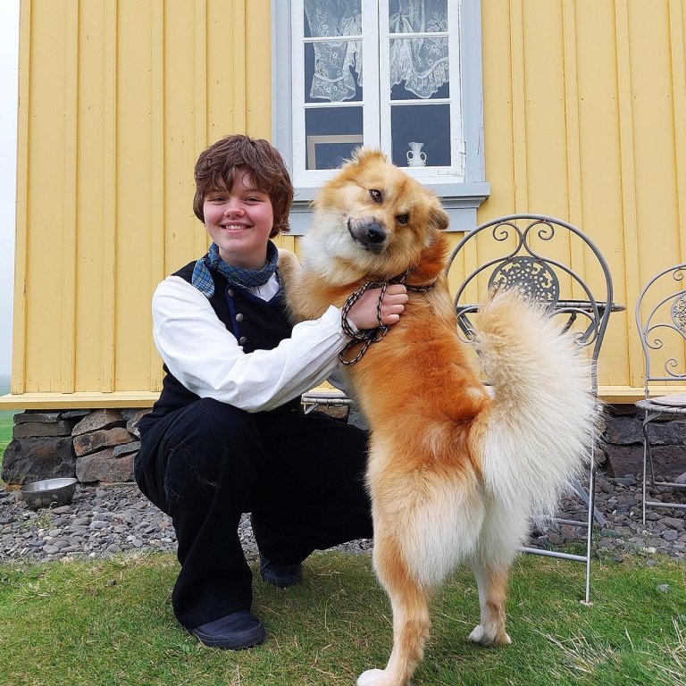 Það var ekki bara haldið upp á afmæli Mark Watson heldur var einnig Dagur íslenska fjárhundsins. MYNDIR FRÁ BSK