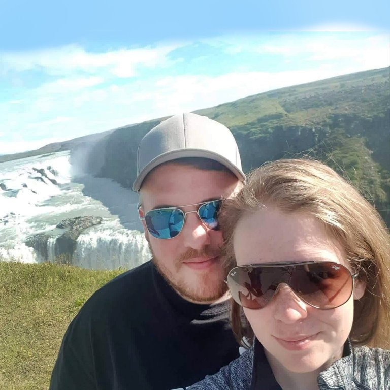 Kristinn og Hallfríður úti í náttúrunni. AÐSEND MYND