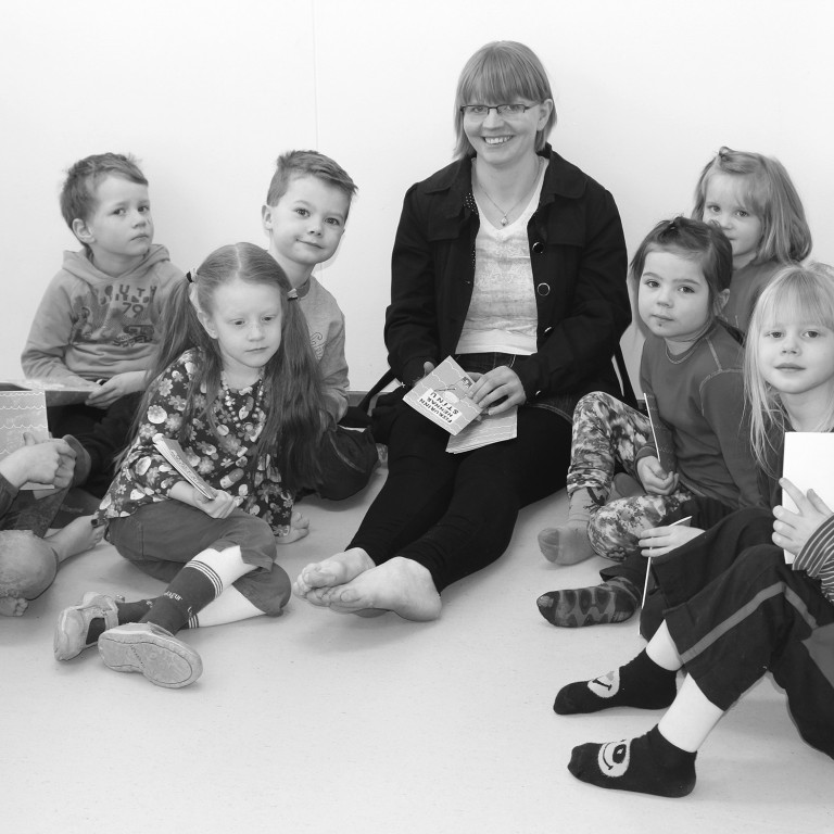 Matís gefur bók í alla leikskóla