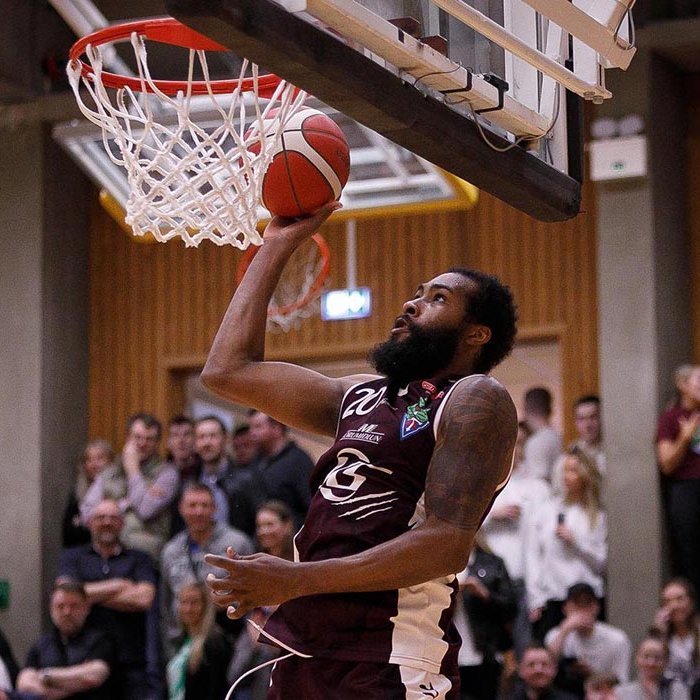 Meistari Bess skilaði hátt í 40 stigum í kvöld. MYND: DAVÍÐ MÁR