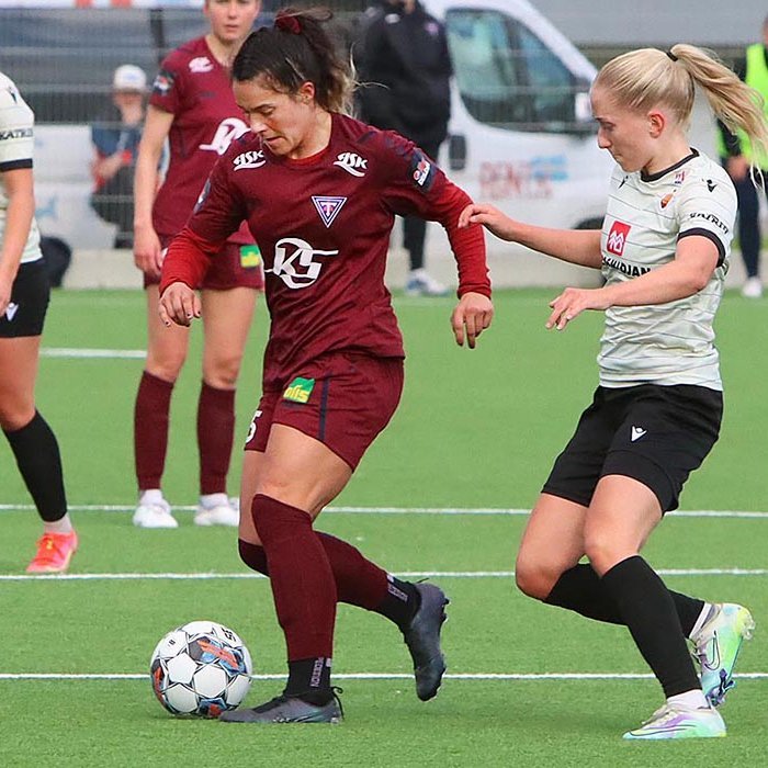 Melissa Garcia gerði annað mark Stólastúlkna í dag og kom liðinu í 1-2 en þá átti eitt og annað eftir að gerast. Þessi mynd er frá því í sigurleik á liði Víkings um síðustu helgi. MYND: ÓAB