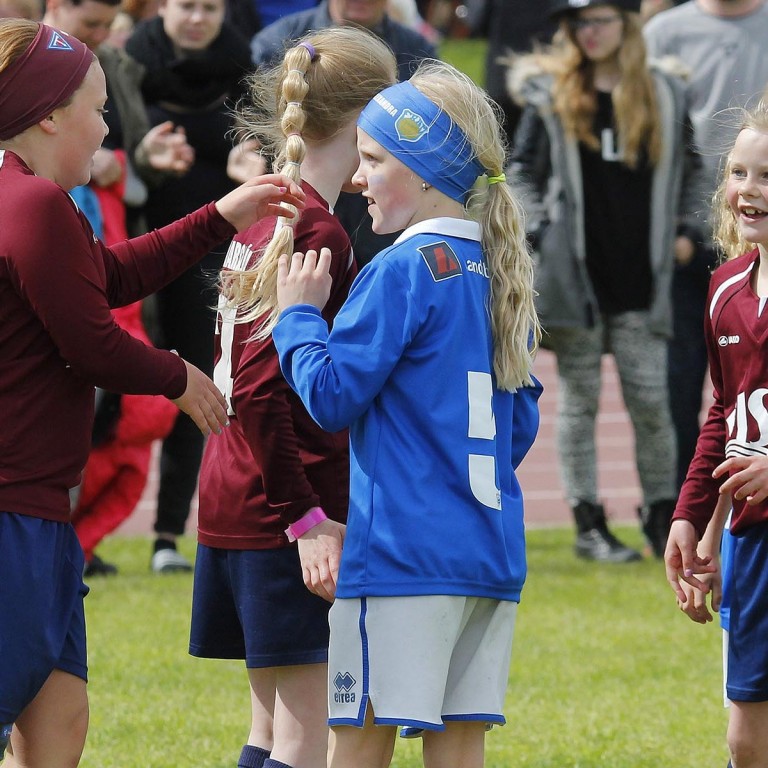 1000 telpur á takkaskóm á Landsbankamótinu á Króknum