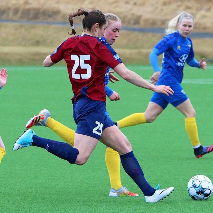 Mur með fjegur mörk í dag. Hér er hún á sprettinum í leik gegn Gróttu á dögunum. MYND: ÓAB