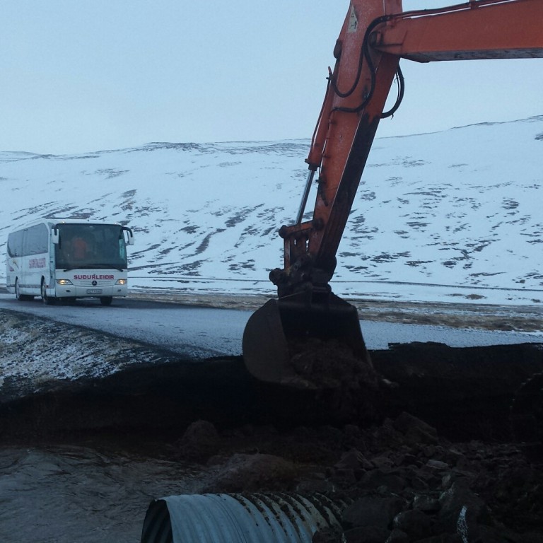 Komin í fjöldahjálparstöð á Hólmavík