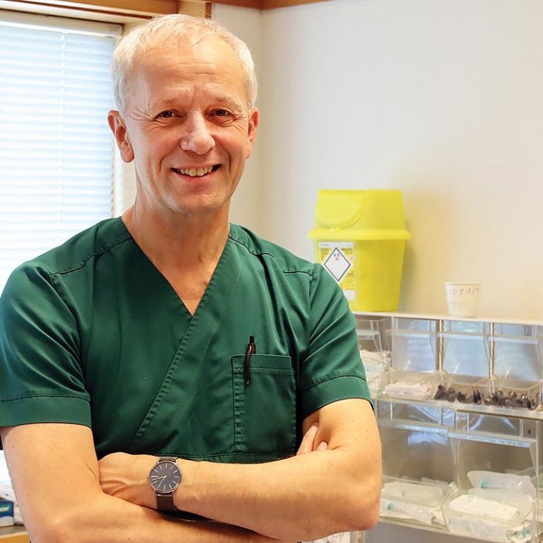 Örn Ragnarsson, framkvæmdastjóri lækninga við HSN og heimilislæknir á Sauðárkróki, spjallar við Feyki. MYND: ÓAB