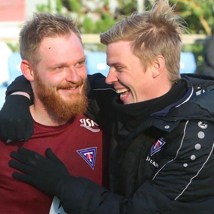 Óskar Smári til hægri ásamt félaga sínum Fannari Kolbeins á góðum degi á Sauðárkróksvelli. MYND: ÓAB