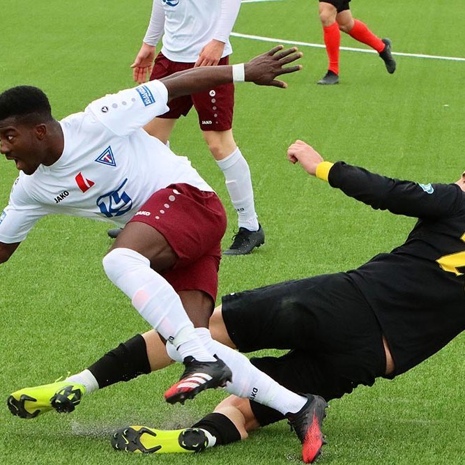 Isaac Owusu gerði fyrsta mark Stólanna í leiknum. Hér er hann í leik gegn Kormáki/Hvöt. MYND: ÓAB