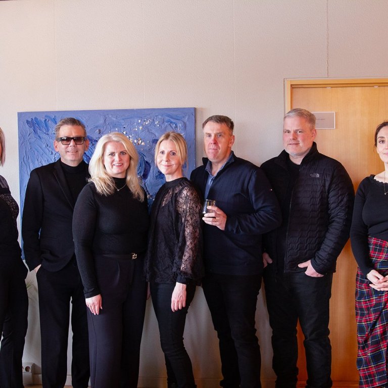 Peta, Tómas, Marinella, Erla, Halldór Oddviti Skagastranda og stjórnarformaður Byggðastofnunar, Arna, og Alexsandra sveitarstjóri. MYNDIR AÐSENDAR