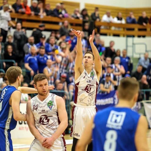 Tveir toppar, Helgi Rafn og Pétur Rúnar í síðasta leik gegn ÍR. Mynd: Hjalti Árna.