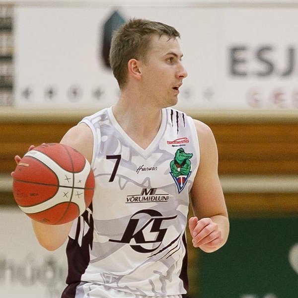 Pétur fór fyrir sínum mönnum í kvöld. MYND: DAVÍÐ MÁR