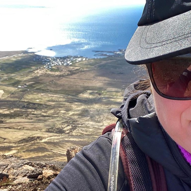 Ásdís Ýr á Spákonufelli ofan Skagastrandar. MYND AÐSEND