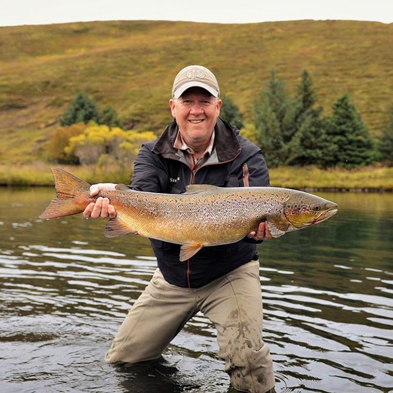 Höskuldur með einn næstum því nógu stóran. AÐSEND MYND