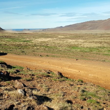 Gunnar Karl og Ísak eru efstir til stiga í Íslandsmótinu. Hér hreyfa þeir til rykið á Djúpavatnsleið í fyrstu keppni ársins. Mynd: Katrín María Andrésdóttir.