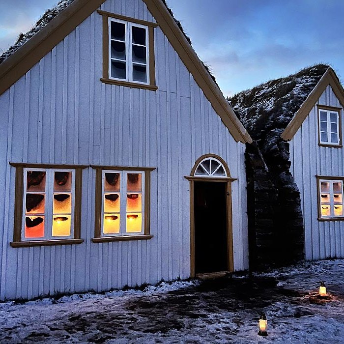 Glaumbær í rökkrinu. MYND AF SÍÐU BYGGÐASAFNS SKAGFIRÐINGA