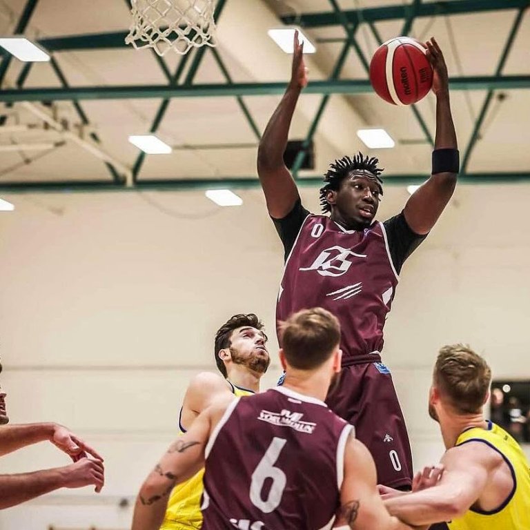 Sadia Doucoure var ógnarsterkur í leiknum. MYND: KARFAN.IS