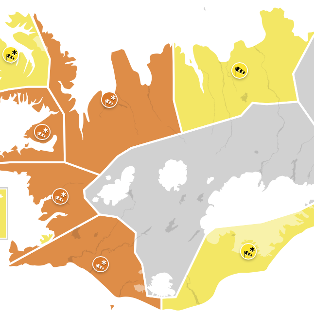 Verst virðist veðrið verða undir morgunn og fram undir hádegi á Norðurlandi vestra. SKJÁSKOT