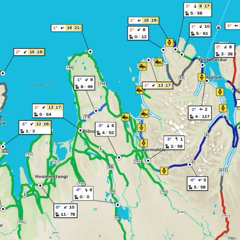 Færð á vegum á Norðurlandi um kl. 8:30 í morgun. SKJÁSKOT AF UMFERÐIN.IS