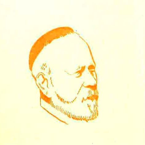 Í bók sinni, Undirbúningsárin, segir séra Friðrik Friðriksson m.a. frá baráttu sinni til að komast til mennta, bláfátækur en alltaf fullur af von og tiltrú á manngæskuna. Meðfylgjandi mynd er fengin úr bókinni Friðrik segir frá en hinar úr bókinni Undibúningsárin.