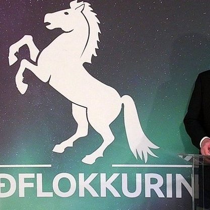 Formaður Miðflokksins, Sigmundur Davíð Gunnlaugsson, í pontu. Mynd: midflokkurinn.is