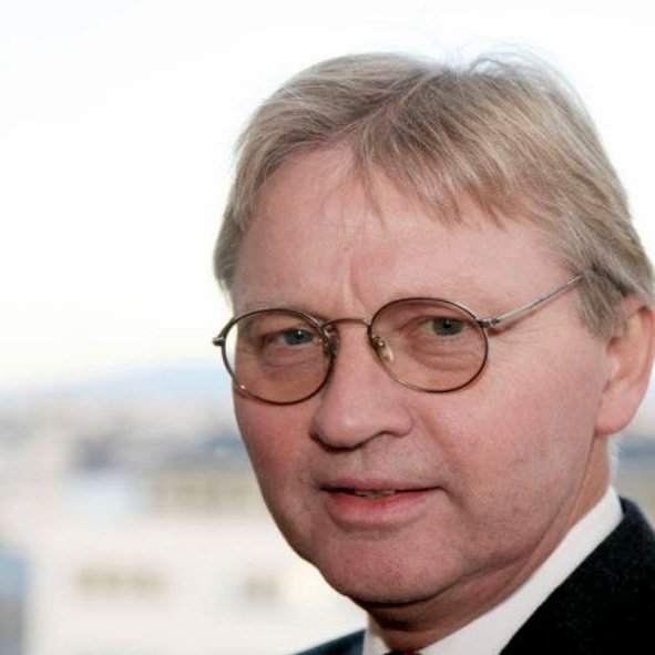 Sigurbjörn Sveinsson. Mynd af netinu.