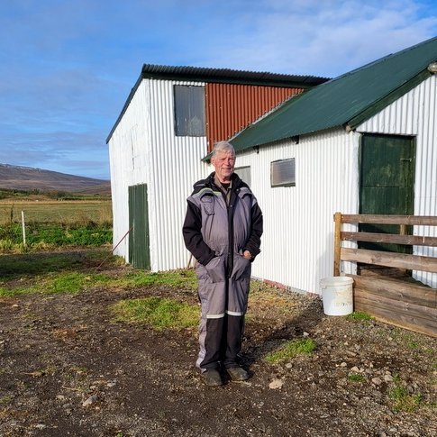 Sigurður Steingrímsson, fyrrum bóndi á Ysta-Mói í Fljótum og núverandi frístundabóndi á Nöfum á Sauðárkróki. Mynd: PF.