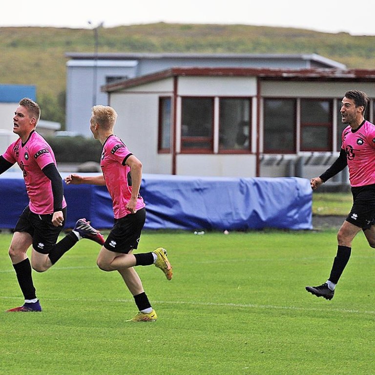 Orri Arason fagnar eftir að hafa skorað sigurmarkið. MYND: JÓN ÍVAR PHOTOGRAPHY