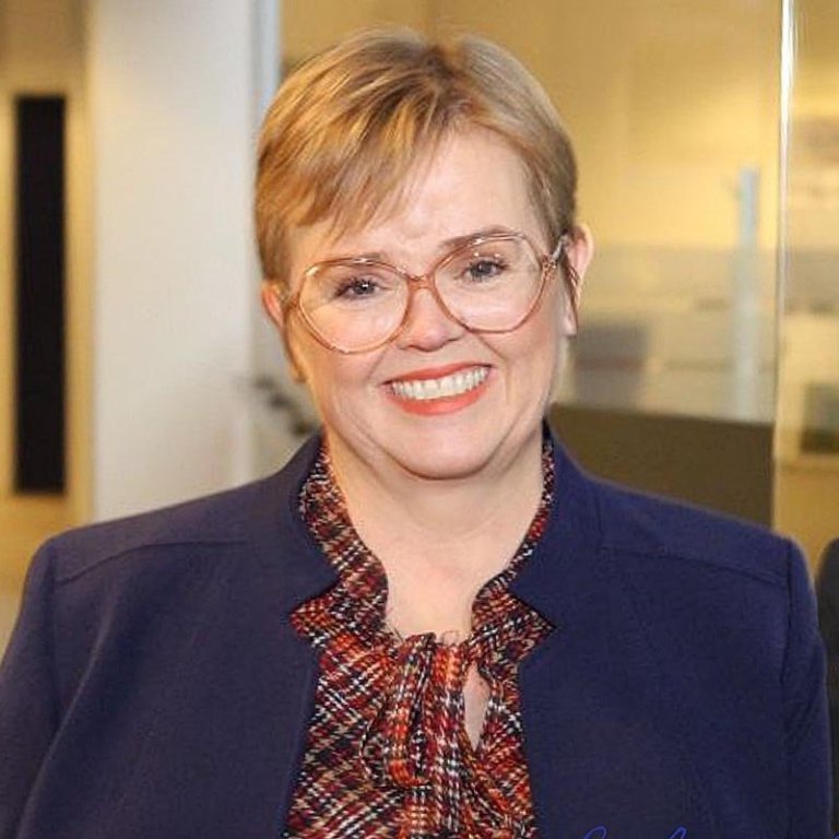 Silja Bára R. Ómarsdóttir er nýr rektor HÍ. MYND AF FACEBOOK