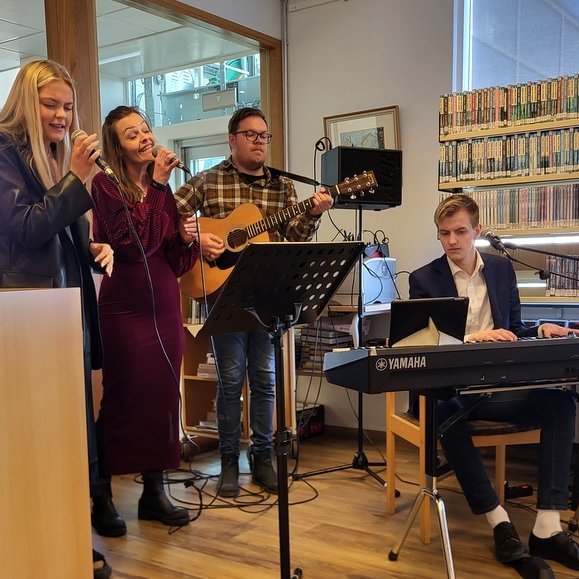 Lillý, Silla, Fúsi og Eysteinn, við setningu Sæluviku Skagfirðinga. Mynd: PF.