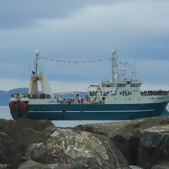 Málmey siglir úr höfn á Sauðárkróki nú í hádeginu þéttskipuð gestum. MYND: ÓAB