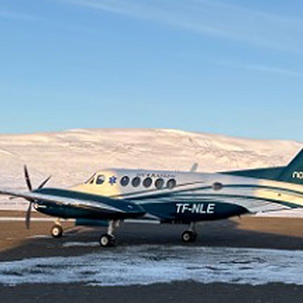 Sjúkraflugvél á Blönduósflugvelli. MYND: LNV