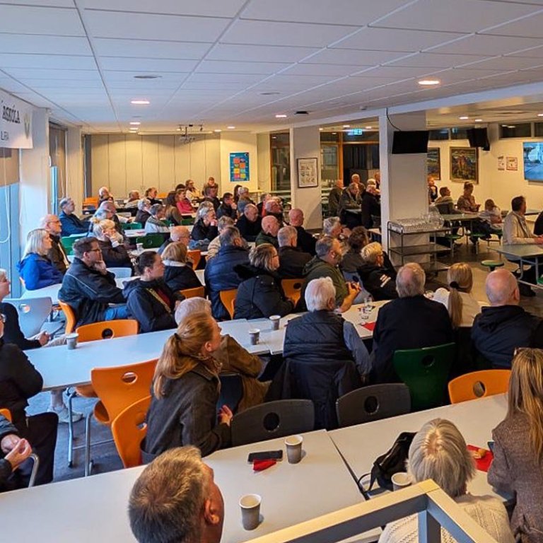 Frá fundinum sem haldinn var í mötuneyti Árskóla. MYND AF SKAGAFJÖRÐUR.IS