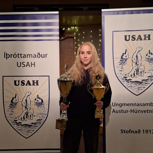 Elísa Bríet á hátíðinni. Myndir teknar af Facebook-síðu USAH.