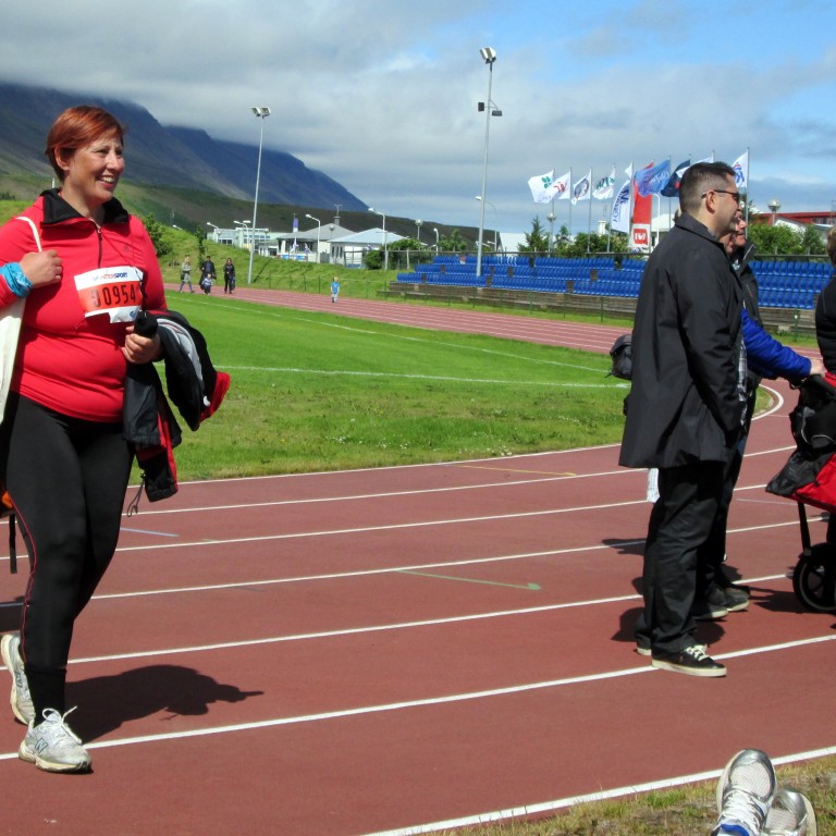 Skokkhópurinn skundar af stað