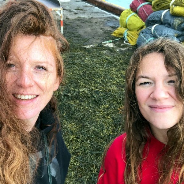 Dansararnir Snædís Lilja Ingadóttir og Valgerður Rúnarsdóttir. Myndin tekin af FB-síðu List fyrir alla.