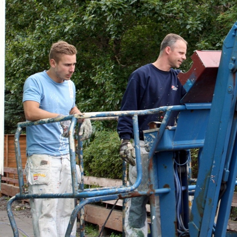 Hressir málarar í blíðunni