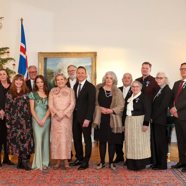 Orðuhafar á Bessastöðum. MYND FORSETI.IS