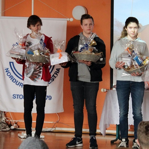 Frá vinstri: Saulinus Salimonas Kaubrys, Húnavallaskóla, Ólafur Halldórsson, Höfðaskóla og Freyja Lubina Friðriksdóttir, Grunnskóla Húnaþings vestra. Mynd: Facebooksíða FNV