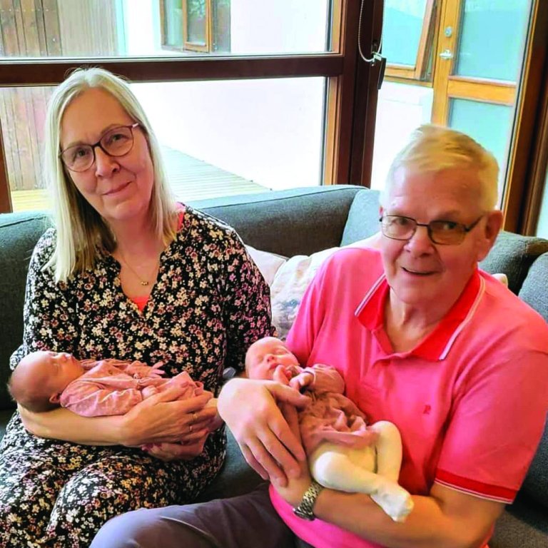 Stefanía og Kjartan með tvo gullmola.