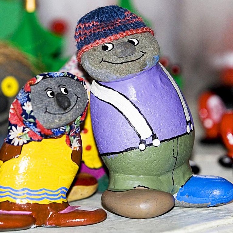 Steinakarlar. MYND AF HUNATHING.IS