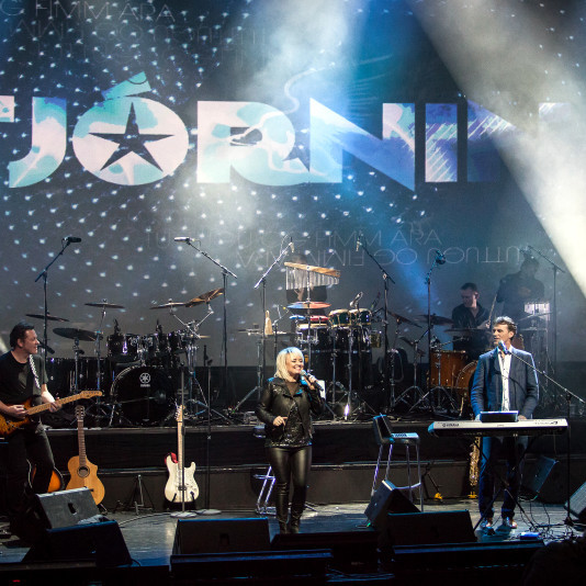 Eins og við má búast leikur Stjórnin öll sín vinsælustu lög eins og munu hljómsveitarmeðlimir segja skemmtilegar sögur af ferlinum. Mynd aðsend.