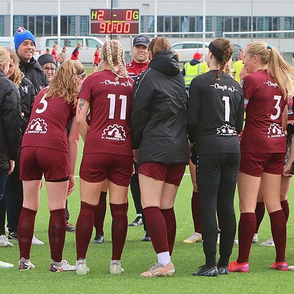 Stólastúlkur þurfa að eiga algjöran toppleik til að eiga möguleika gegn liði Vals. MYND: ÓAB