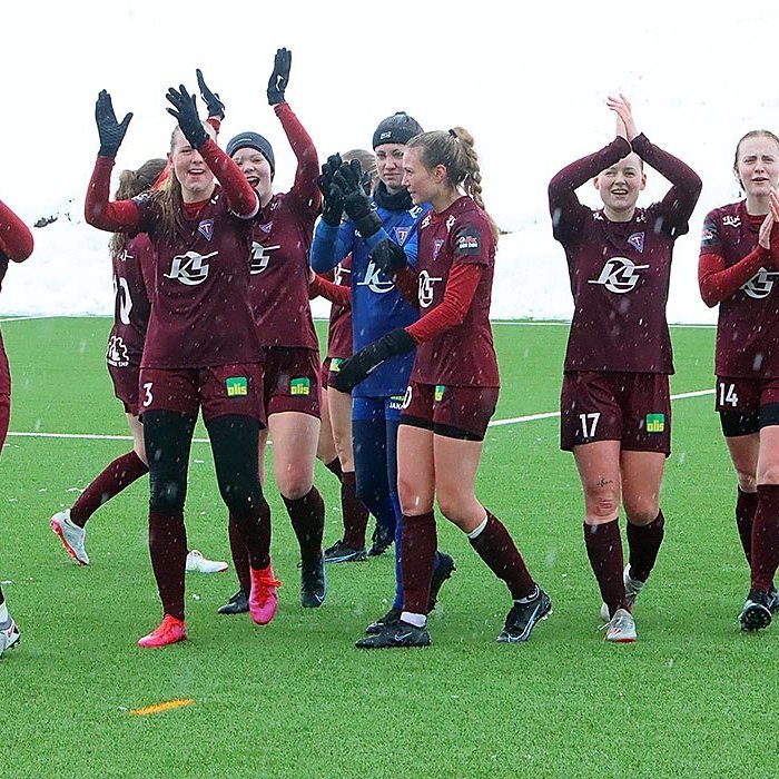 Stólastúlkur fagna sigri fyrr í vetur. MYND: ÓAB